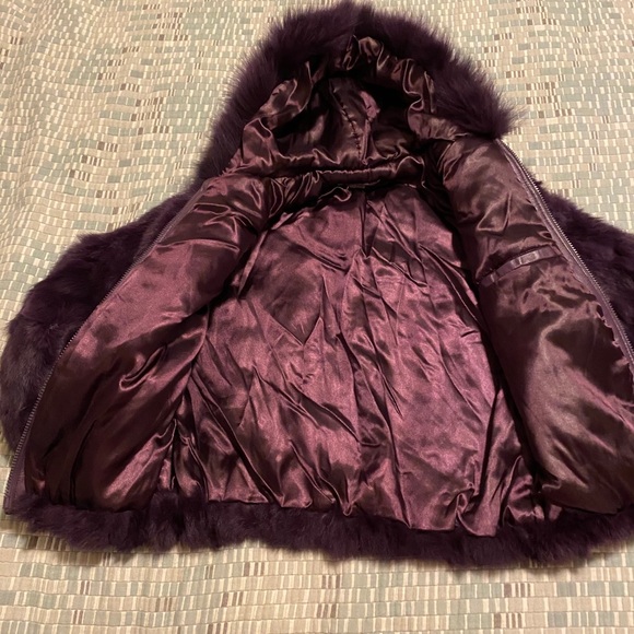 Fur coat girls - Picture 3 of 5